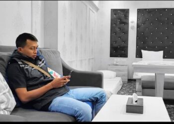 Anak-Anak SDN Lambanjaya Harus Belajar di Lantai, Tim Hukum Sebut Ada Potensi Pelanggaran UU  Pendidikan