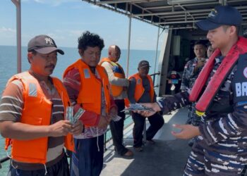 Yonif 2 Marinir TNI AL Gelar Kegiatan Jumat Berkah, Wujud Kepedulian kepada Masyarakat